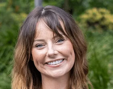 Dr Joanne McGilp